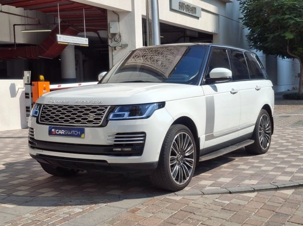 Used 2015 Range Rover Vogue SE for sale in Dubai